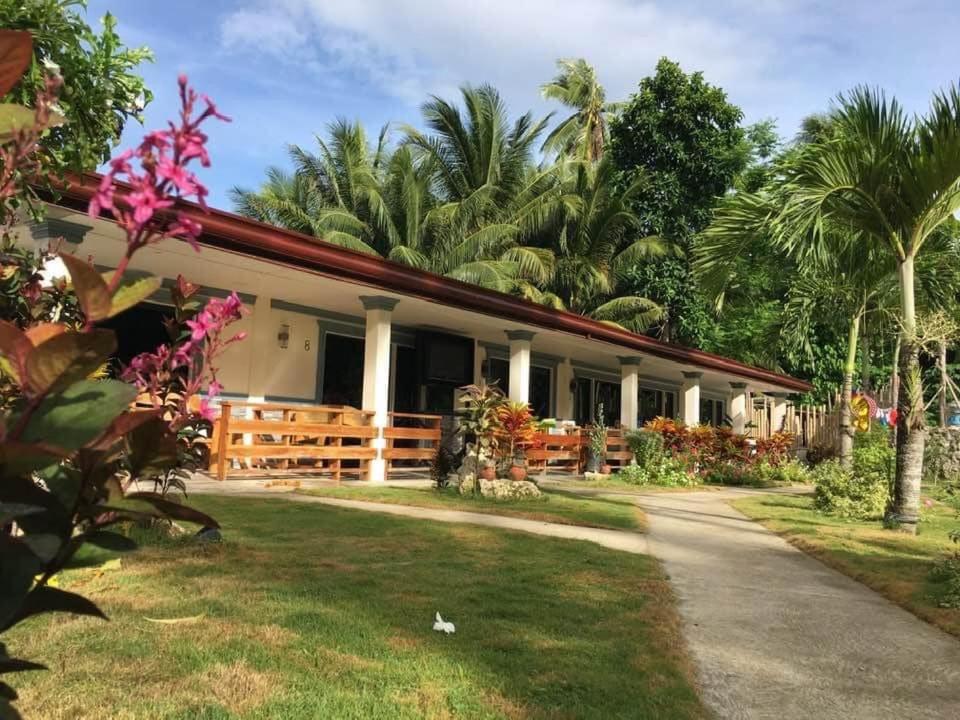 Aloha Seaside Resort Siquijor Exterior photo